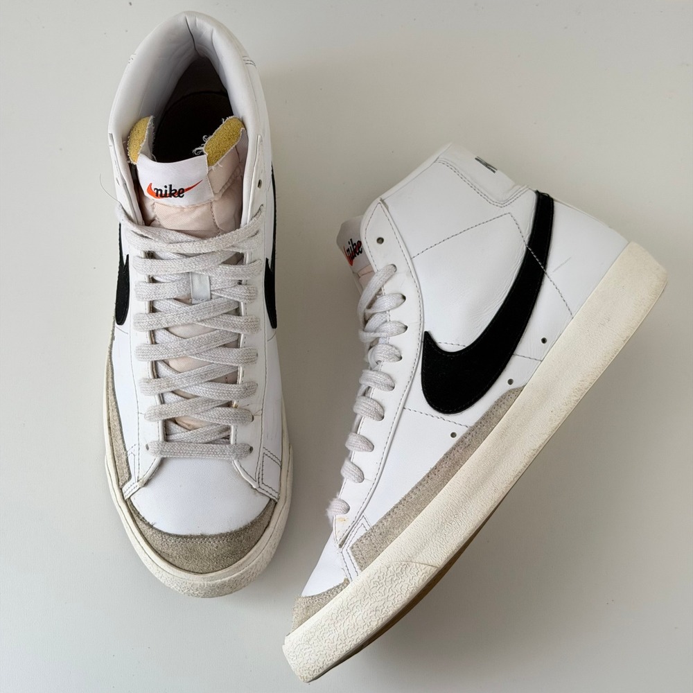 Nike Blazer Mid 77 Vintage Mens 10 White Black Retro Leather Athletic Sneakers